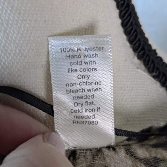 C Est 1946 Sheer Animal Print Kimono One Size Grn/Blk Tassels at the Bottom NWOT - Picture 11 of 13